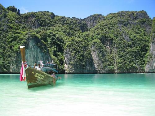 Tourism Thailand - Bringing the world to the Land of Smiles