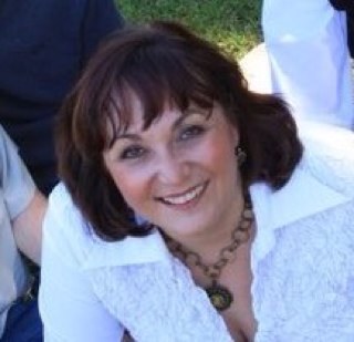 Director - Solid Waste 4 Carroll County & I help men & women get great hair, skin & improve their lives. Bd Member Keep Carroll Beautiful. Mama to 2 scientists!