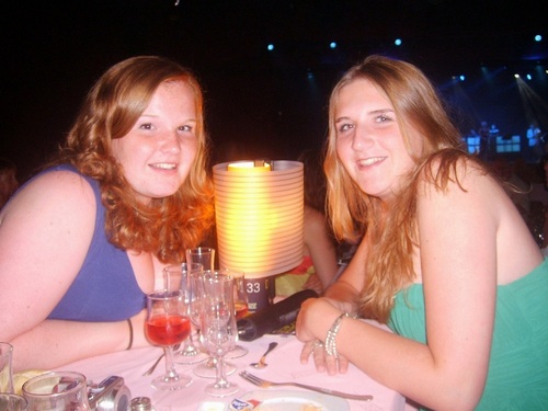 jenniferrrrr_'s profile picture. 'life is like a disco. no matter how the music changes, you just keep on dancing'