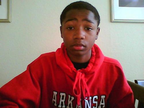 just_reuel's profile picture. 