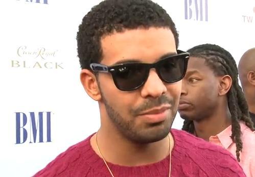 DRAKEOFFICIALFA's profile picture. Drake is the reason for living. 
Take Care