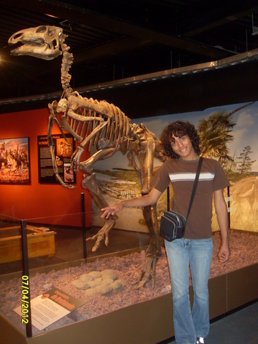 JoszHue's profile picture. you gotta be truthful with who you are...