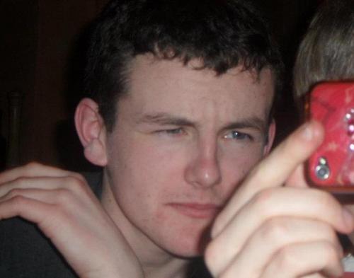 JonnyLargey's profile picture. I love music and follow back!! SO LOVE ME!!!!!!! :D