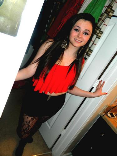 COURT_TERback's profile picture. Im on a pursuit of happiness & i know that everything that shine ain't always gonna be gold