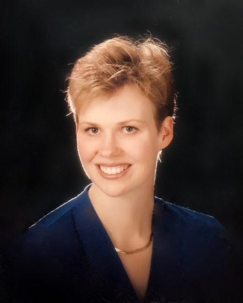 Wife of Oliver, mother to 8, author, educator, lover of life, liberty, prosperity and song.
