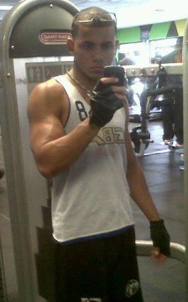 EricCotto's profile picture. ask me anything