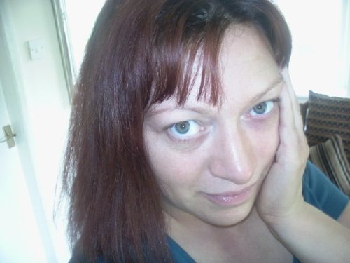 BeeDeeBeeDee's profile picture. 