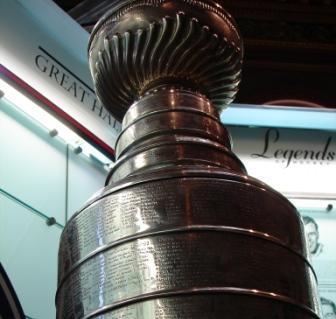 IceChikPGH's profile picture. 'Burgh born and raised. And hockey rules!