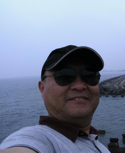 wangishinn's profile picture. I am a bad man, do not near, avoid being eaten.