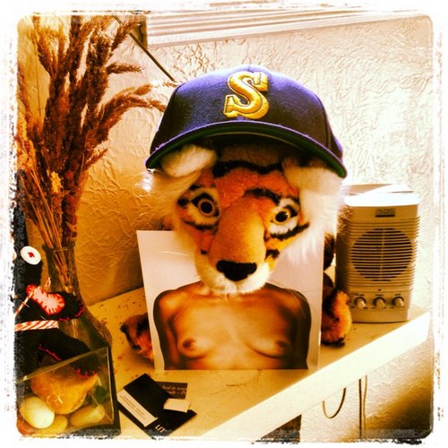 EpsteinAlex's profile picture. Organizing for the earth from Seattle to Boston to LA to SF to Raleigh to Boulder to DC to WV to KY to TN to DC but ain't nothing better than summer in the NW