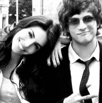 Dificil é explicar o tamanho do amor que sinto por esse 2 em apenas 160 caracteres ... Amor incondicional  @ChayLeao e @melfronckowiak
