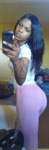 THEY LOVIN THIS HONEY.. AND IM LOVIN THE MONEY!!!