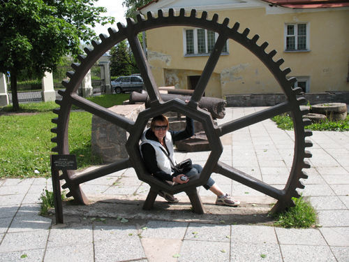 marperetok's profile picture. Если хочешь мира, устанавливай справедливость.
(надпись на Дворце мира в Гааге)