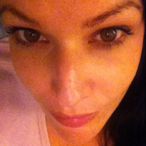 CC_lee's profile picture. Lover of cats, online shopping, tweeting and things, glorious things! My keywords are Design, Marketing & Jazz Hands.