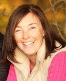 Ex-dancer who is now partial to the odd cupcake & glass of prosecco. Mostly found with a smile or at the gym.