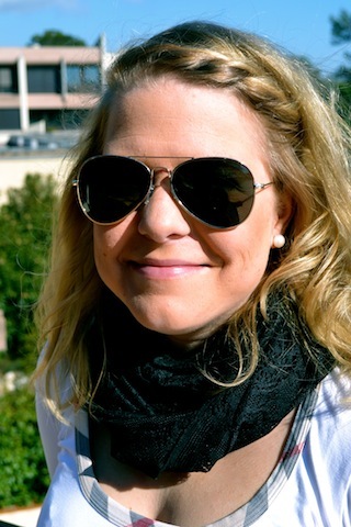 emmisavonen's profile picture. Digimyynnin tuotepäällikkö #kaakonviestintä. Sydän ja juuret kotikaupungissa, josta löytyvät #posso #KTP ja #meri