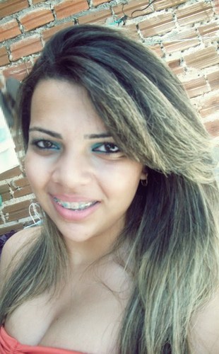 Amo Deus,Familia & Corinthians s2
Não tenho tempo,pra pessoas futeis! Minhas Atitudes impressionam & quem Duvída da Minha capacidade se Supreende!(=*