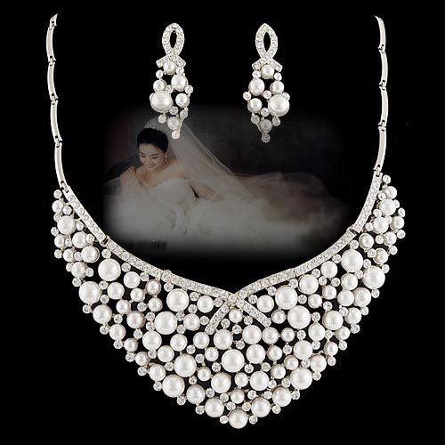 Wholesaler of bridal jewelry.Hope you enjoy your visit and shop the items you love.