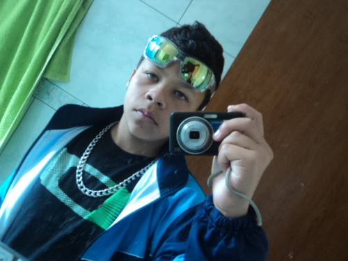 Orkut:caio.rodrigues58@gmail.com
Msn:caio-6865@hotmail.com       
Orkut2:caio@xaviehotmail.com
ADD AI PESSOAL FLW