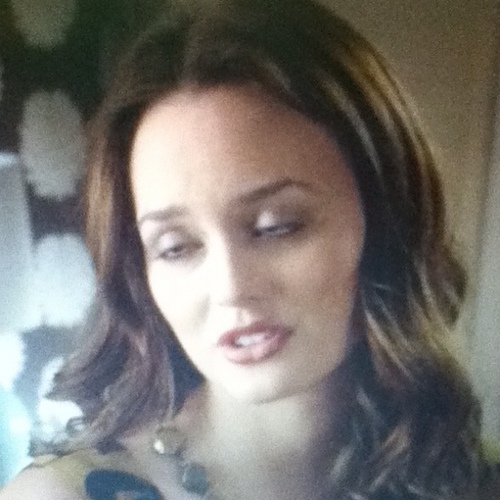 I like to point out all of the awkward, amazing, random and OMFG moments on Gossip Girl.