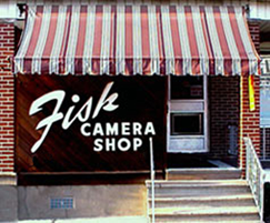 FiskCameraShop's profile picture. Family run camera shop, established in 1920
http://t.co/1mhKzrjafS............

Like us on FaceBook
http://t.co/zRNmIaIPOo