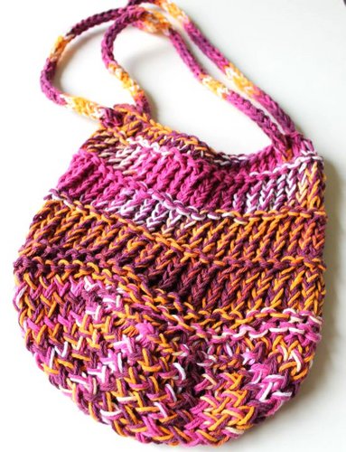 Etsy shop owner. California girl. Love loom knitting, crochet, photography, crafting, art, and smiling :)