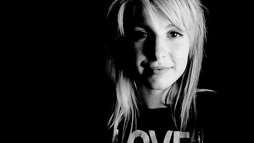 HAYLEY_HBOMB's profile picture. My heart is @paramore