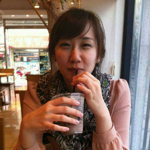 heroine829's profile picture. 국민대학교에서 경영학을 전공하고 있는 학생입니다. ^^