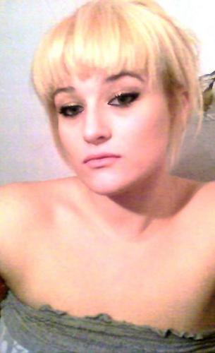 #followme :) ...#twitterfame...I'm going to be famous so you might as well just follow me now haha.i follow back