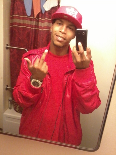 chillin lookin for females only whats good with u