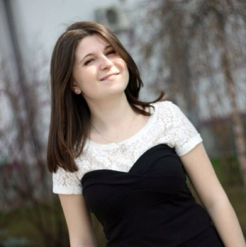 Life_and_i's profile picture. 