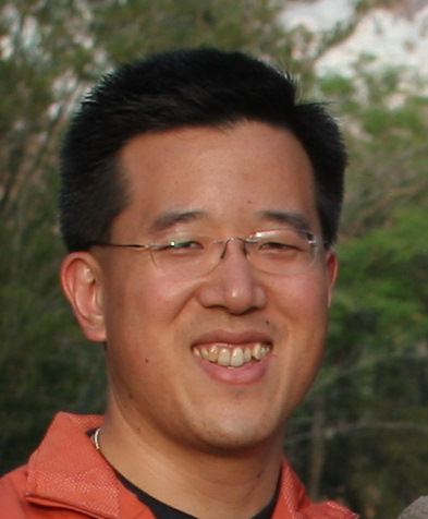 sighsu's profile picture. 