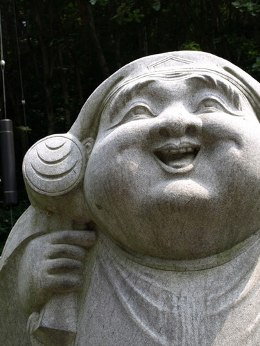 mura_c_labo's profile picture. 村山大介陶芸研究所、嫁のつぶやきです。日頃の活動内容や自宅ギャラリーの日程などをお知らせします。フォロー大感激です♪