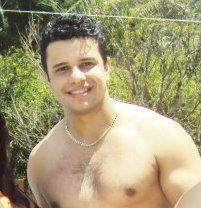Fisioterapeuta, CREFITO 180189F / Contato: 99982568 / http://t.co/oEIJnoKWKl Cruzeiro, maior de MG
