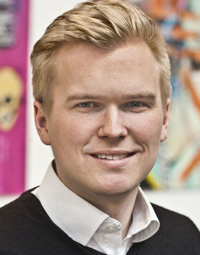 Passioneret webkøbmand, vinder af årets webkomet 2010. Twitter om online iværksætteri, konverteringsoptimering mm.