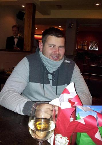 kpw1990's profile picture. 