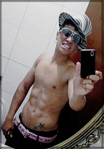 Não So Pior Nem Melhor, So Bem  mais o Que Vc Pensa ;];]