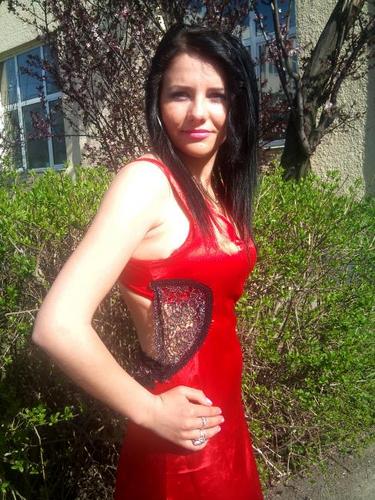 AlexandraPinte8's profile picture. I'm a stundent, and I love it!