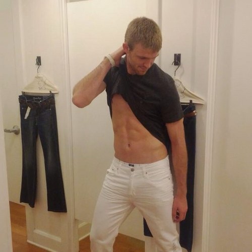 SelfAbsorbedSam's profile picture. You know, life gets hard sometimes. Just like Sam's abs
