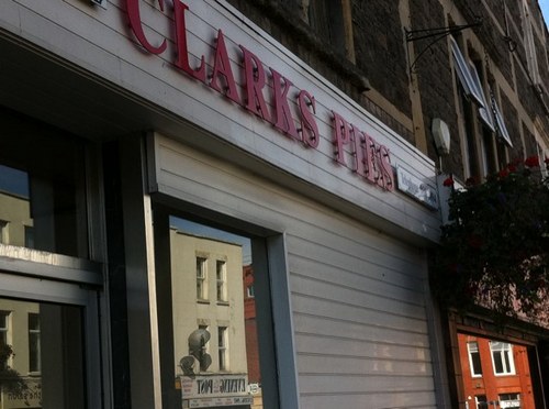 Making & baking pies in Bristol since the 1930's. Freshly made each day and delivered locally.