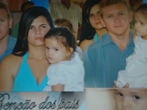 MerciaTayse's profile picture. “Eu morro ontem. Nasço amanhã. Ando onde há espaço – meu tempo é quando.” (Vinícius de Moraes)