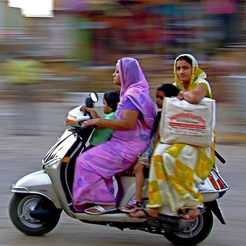 EmilyRaj's profile picture. Where I share my secrets.