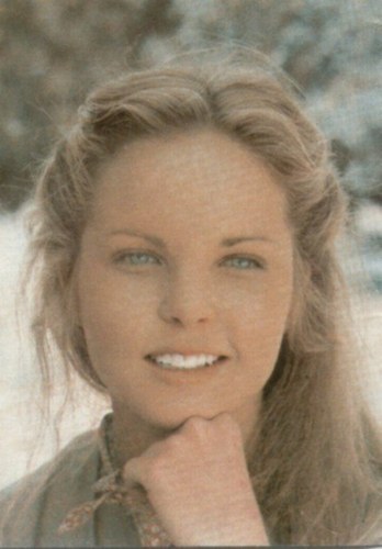 19, daughter of Charles/Caroline Ingalls. sister to Albert, Laura, Carrie and Grace. Wife to @_Adam_Kendall.