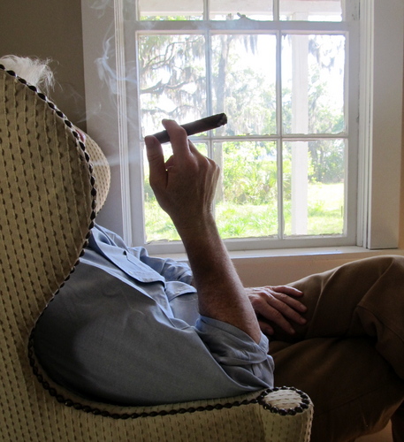 EBGunn's profile picture. Dad/friend/author&ghost/ bartender&cook. Day job: runs political campaigns. Drives too fast/tries to stay out of court/tweets about guys' divorce issues.