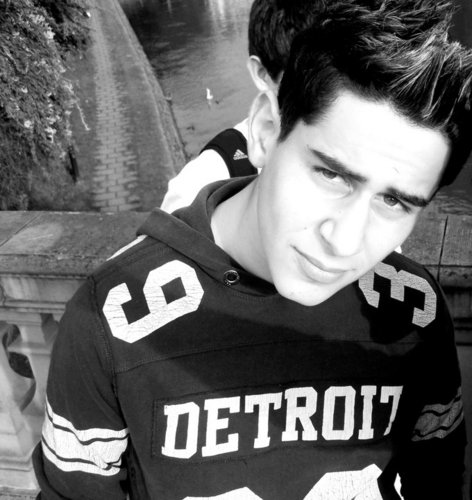 20 year old who loves football and music and is a big liverpool fan