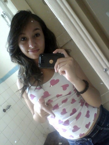 Meu nome é Karen,tenho 16 anos e moro por aii..kkk.. $$ Gostoou da embalageem ?? Add que eu te mostro o conteúdo!!! $$