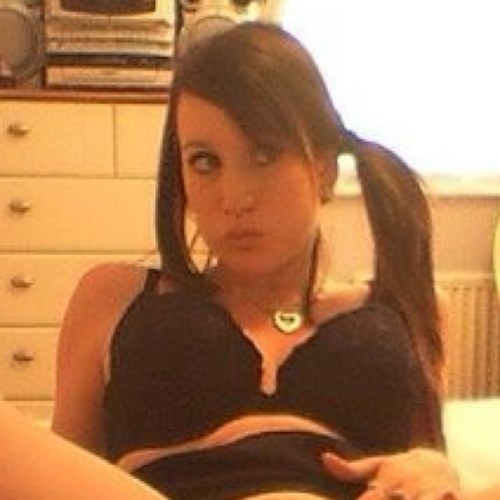 LezgirlTabitha's profile picture. I'm on a no dick diet, boys need not apply