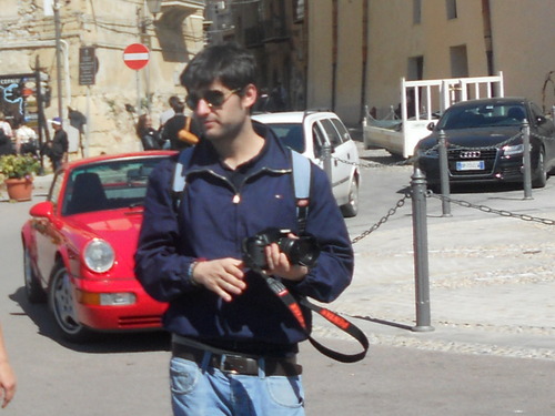 Pablofloko's profile picture. Licenciado en Derecho. Aprendiz de todo lo que se ponga por  delante.