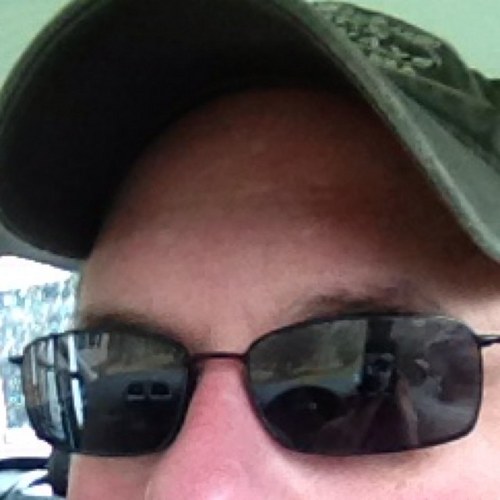 elcornell's profile picture. 