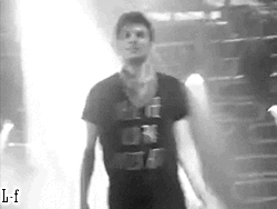 ♥Meu amor por ti não se resume a meras palavras, é algo que vai além, é algo inexplicável.♥ @ChayLeao ♪Conquistando o impossível pela fé♪
